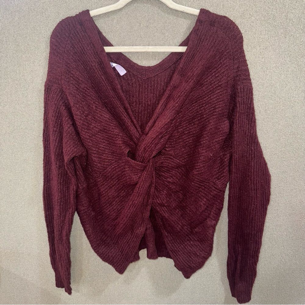 Alya size medium burgundy twisted back V-Neck Sweater